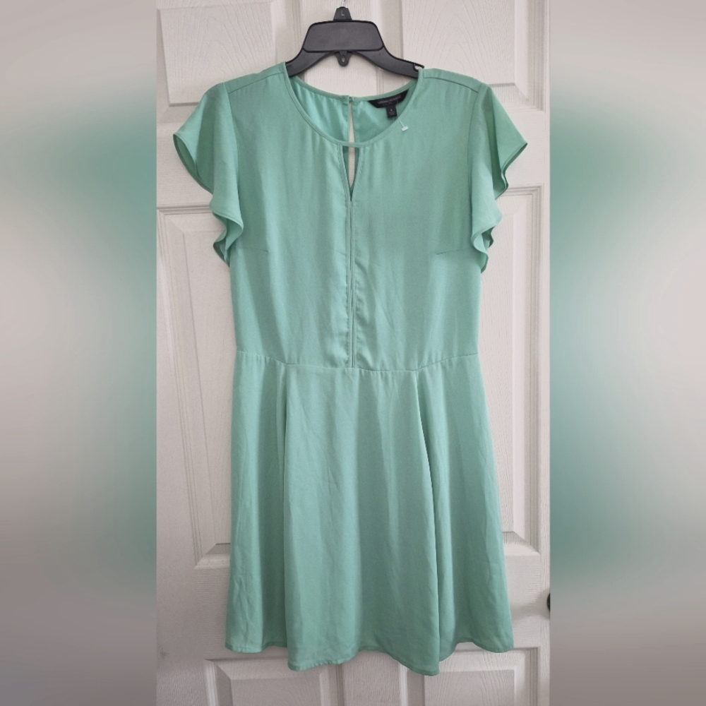 Banana Republic Factory Mint Green Midi Dress Size 8 Flutter Sleeve Keyhole Neck
